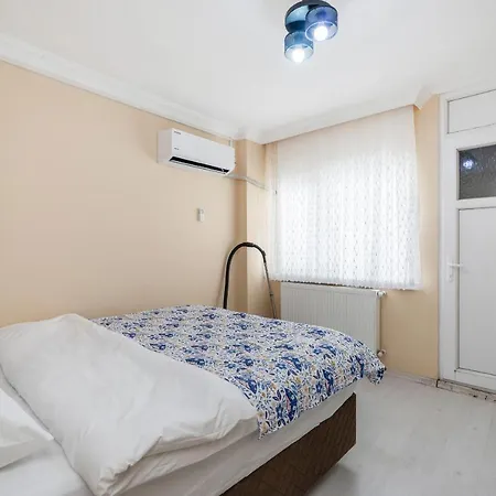 Cozy And Central 2 Bdrm Apart * بورصة