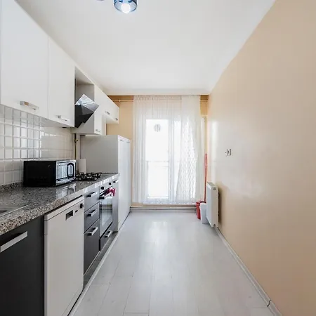 شقة Cozy And Central 2 Bdrm Apart بورصة