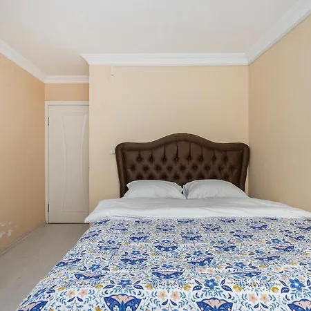 Cozy And Central 2 Bdrm Apart * بورصة
