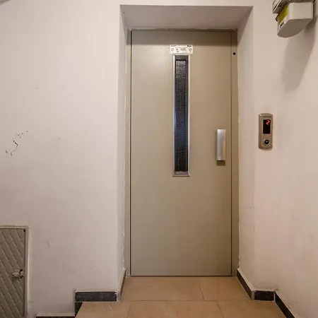 Cozy And Central 2 Bdrm Apart شقة بورصة