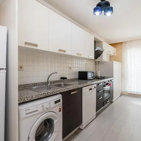 Cozy And Central 2 Bdrm Apart شقة